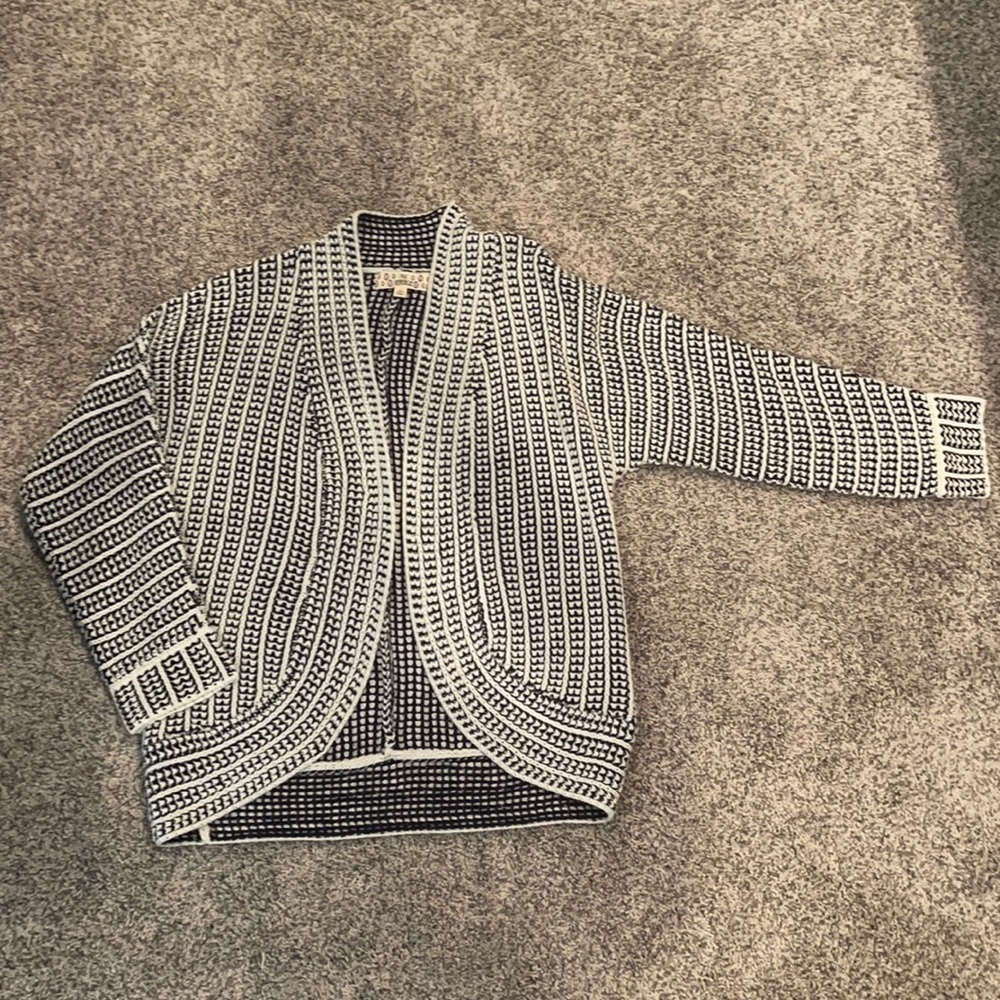 Pink Republic Cardigan size 12/14 Large
